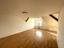 Pronájem bytu 1+kk, Malšice, náměstí V. Háka, 62 m2