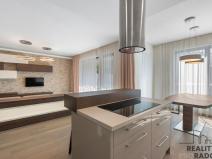 Pronájem bytu 4+kk, Praha - Vysočany, Svatošových, 130 m2