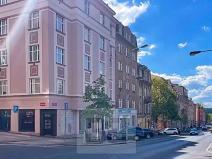 Pronájem bytu 3+1, Karlovy Vary, Majakovského, 97 m2