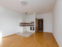 Pronájem bytu 1+kk, Tymákov, 30 m2