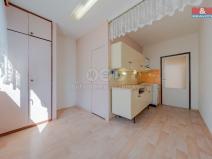 Prodej bytu 3+1, Vsetín, U Bečvy, 75 m2