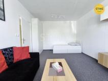Pronájem bytu 1+1, Třebíč, Myslbekova, 32 m2