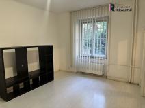 Pronájem bytu 1+1, Praha - Vinohrady, Soběslavská, 40 m2