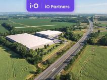 Pronájem skladu, Cvrčovice, 19825 m2