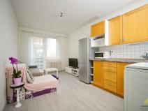 Prodej bytu 2+kk, Telč - Telč-Staré Město, Komenského, 38 m2