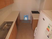 Pronájem bytu 2+kk, Praha, Zrzavého, 45 m2
