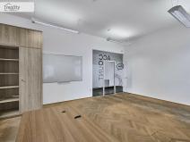 Pronájem kanceláře, Praha - Nové Město, Soukenická, 212 m2