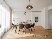 Pronájem bytu 3+kk, Praha - Holešovice, Komunardů, 106 m2