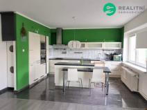 Prodej rodinného domu, Čelákovice - Sedlčánky, Fučíkova, 180 m2