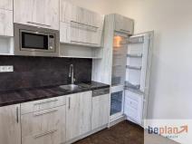 Prodej bytu 1+1, Karlovy Vary, Jabloňová, 49 m2
