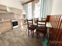 Pronájem bytu 2+1, České Budějovice, Dobrovodská, 98 m2