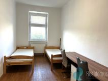 Pronájem bytu 2+1, České Budějovice, Dobrovodská, 98 m2