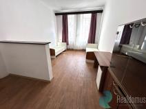 Pronájem bytu 2+1, České Budějovice, Dobrovodská, 98 m2