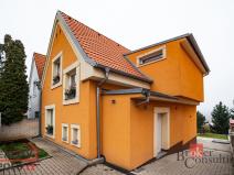 Pronájem rodinného domu, Praha - Radotín, U sanatoria, 130 m2