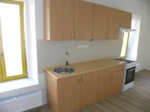 Pronájem bytu 1+kk, Jihlava, Komenského, 28 m2