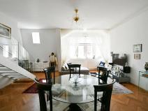 Prodej bytu 2+1, Praha, Valentinská, 98 m2