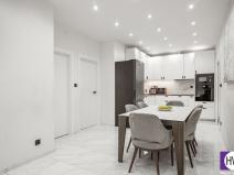Prodej bytu 4+kk, Praha, Soběslavská, 115 m2