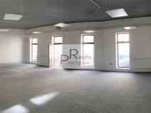 Pronájem obchodního prostoru, Znojmo, 90 m2