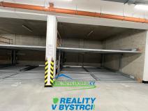 Pronájem garážového stání, Brno, Křepelčí, 13 m2