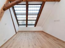 Prodej bytu 3+1, Praha - Nové Město, Vyšehradská, 99 m2