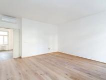 Prodej bytu 3+1, Praha - Nové Město, Vyšehradská, 99 m2