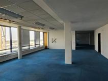 Pronájem kanceláře, Nupaky, okres praha-východ, 322 m2