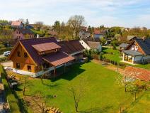Prodej rodinného domu, Lužany, 425 m2