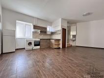 Pronájem bytu 1+kk, Hodonín, Štefánikova, 26 m2