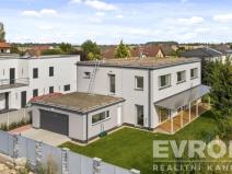 Pronájem rodinného domu, Líbeznice, Jižní, 320 m2