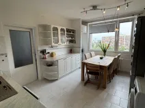 Pronájem bytu 3+1, Hradec Králové - Nový Hradec Králové, třída Edvarda Beneše, 88 m2