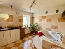 Prodej rodinného domu, Černuc - Miletice, 230 m2