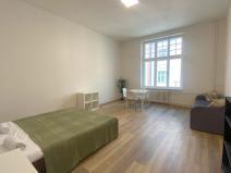 Prodej bytu 1+1, Karlovy Vary, Koptova, 47 m2