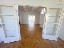 Pronájem bytu 3+1, Praha - Nové Město, Štěpánská, 89 m2