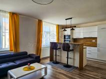 Prodej bytu 2+kk, Přelouč, Václavské náměstí, 72 m2