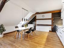 Prodej bytu 3+kk, Chrastava, náměstí 1. máje, 156 m2