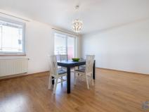 Prodej bytu 2+kk, Praha - Háje, Jurkovičova, 60 m2