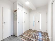 Pronájem bytu 2+1, Praha - Dejvice, U dejvického rybníčku, 56 m2