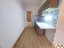 Prodej bytu 2+1, Dvůr Králové nad Labem, Elišky Krásnohorské, 59 m2