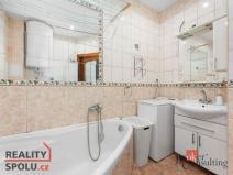 Prodej bytu 2+kk, Hradec Králové, Petra Jilemnického, 61 m2