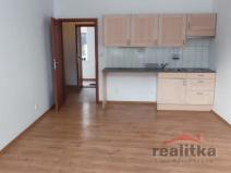 Pronájem bytu 1+kk, Opava - Předměstí, Kasárenská, 35 m2