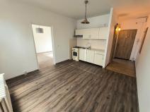 Pronájem bytu 1+1, Ústí nad Labem, Zvonková, 35 m2