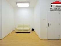 Pronájem kanceláře, Praha - Nové Město, Zlatnická, 29 m2