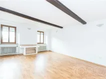 Prodej rodinného domu, Mladá Vožice, Husovo náměstí, 232 m2