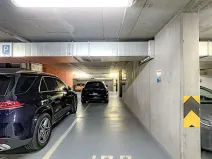 Pronájem garážového stání, Praha - Karlín, Rohanské nábřeží, 13 m2