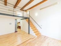 Pronájem bytu 1+1, Praha, Viktora Huga, 46 m2