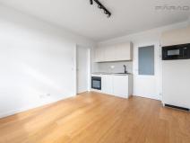 Pronájem bytu 2+kk, Praha - Vinohrady, Korunní, 44 m2