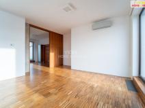 Prodej bytu 4+kk, Praha - Žižkov, Prokopova, 237 m2