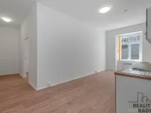 Pronájem bytu 2+kk, Znojmo, Kollárova, 42 m2