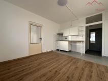 Pronájem bytu 1+1, Chomutov, Zadní Vinohrady, 36 m2