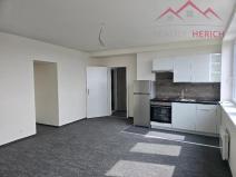 Pronájem bytu 1+kk, Chomutov, Žižkovo náměstí, 34 m2